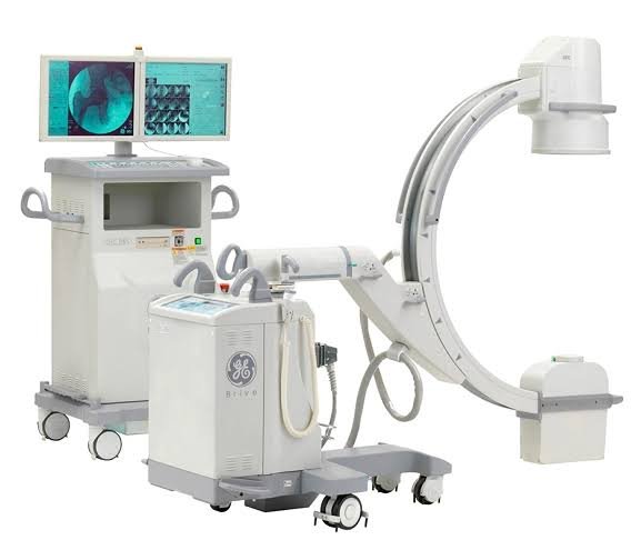 Arco em C FutureMed